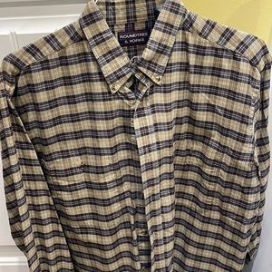 Roundtree & York men’s Large button down